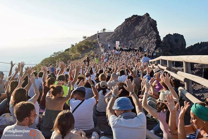 Pomigliano Jazz, concerto sul Gran Cono del Vesuvio