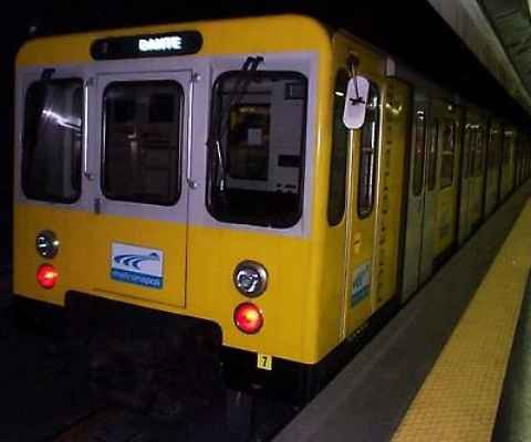Metropolitana-Napoli linea 1